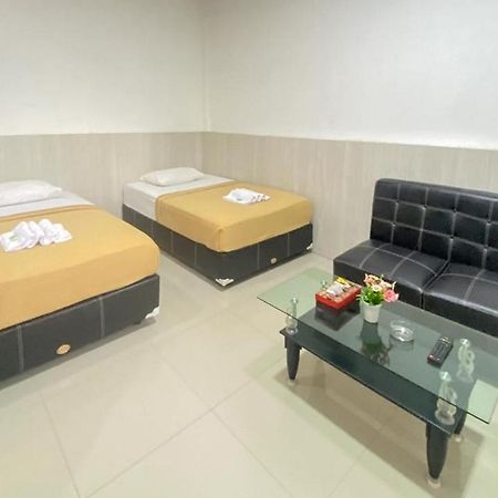 Hotel Giga Sidrap Rappang Exterior photo